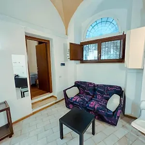 Apartment A 2 Minuti Dal Centro Storico